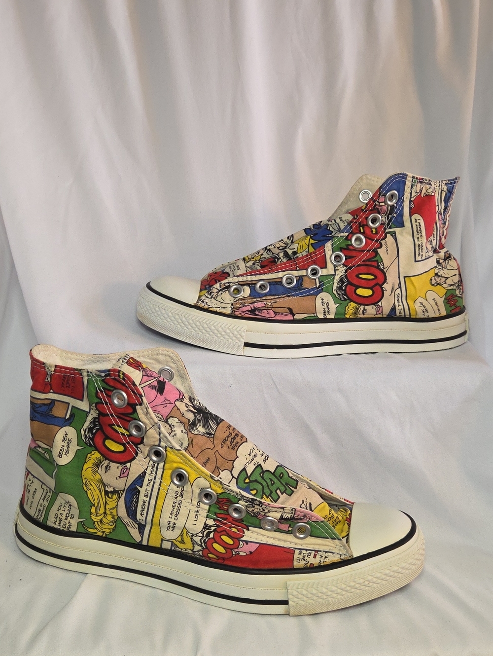 Converse Chuck Taylor All-Star Unisex High-Top Comic Print Sneakers